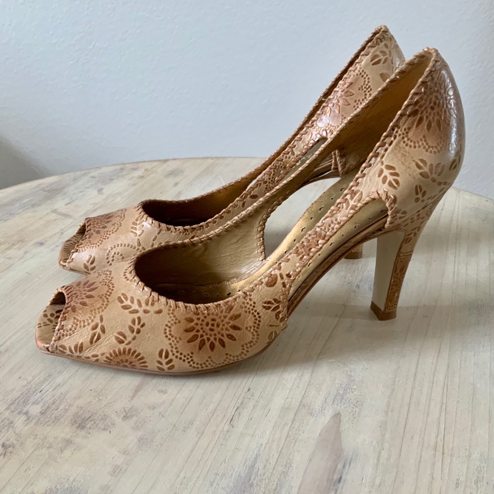 BCBGIRLS Elyas Floral Peep Toe Heels